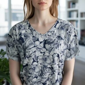 New York & Company blue and white floral tank l